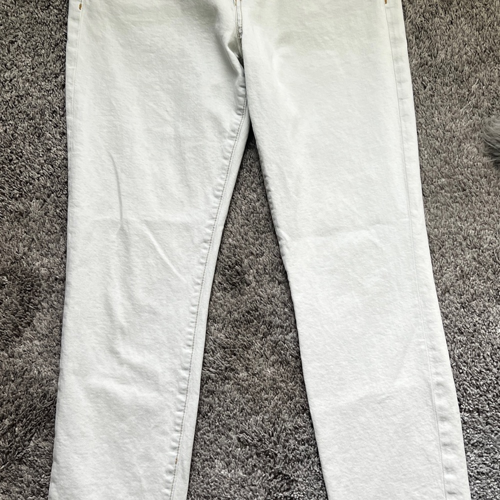 Joe's Jeans Women's Straight Leg in Cream